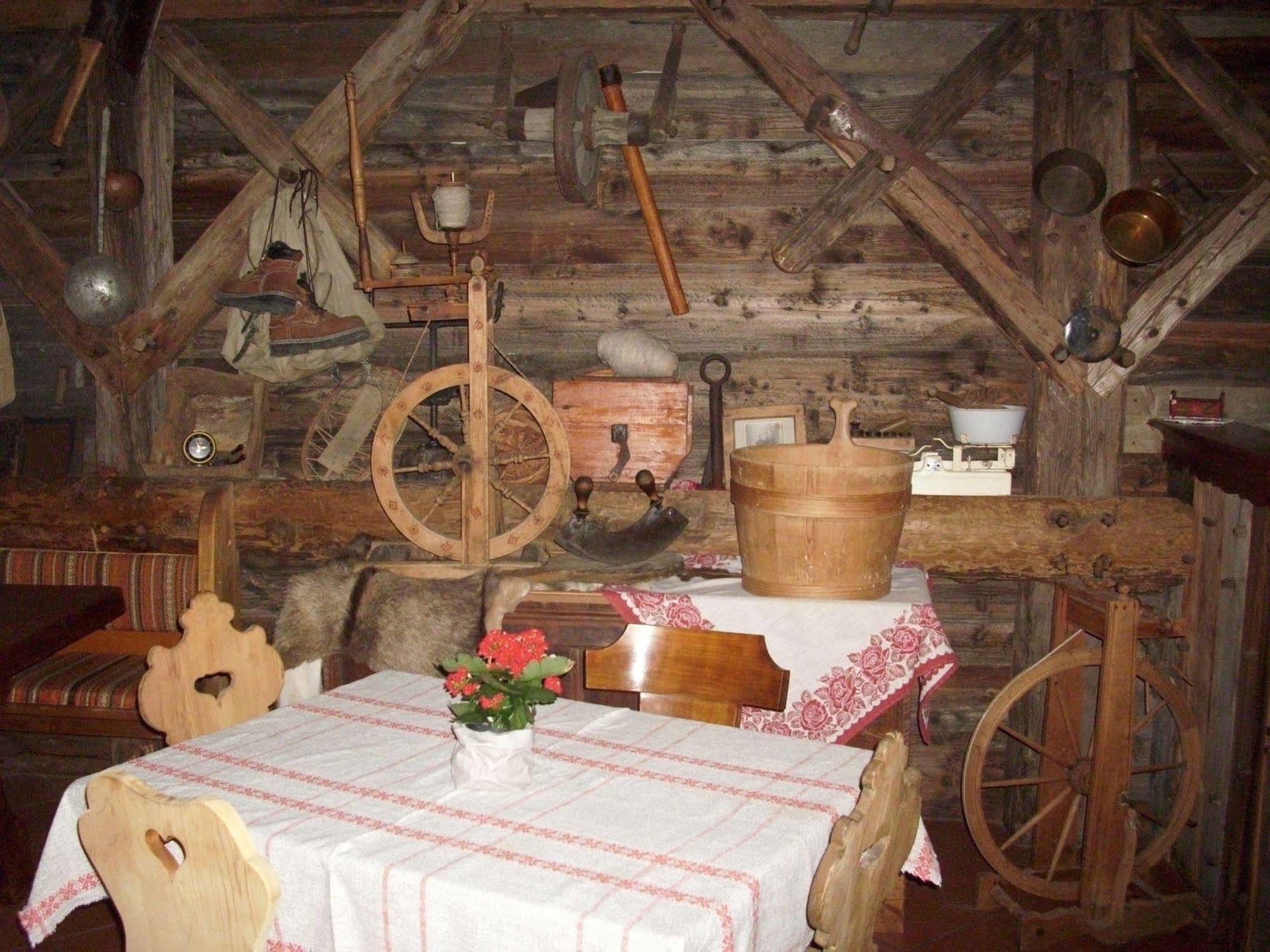 Hotel Alpenland Moso Bagian luar foto